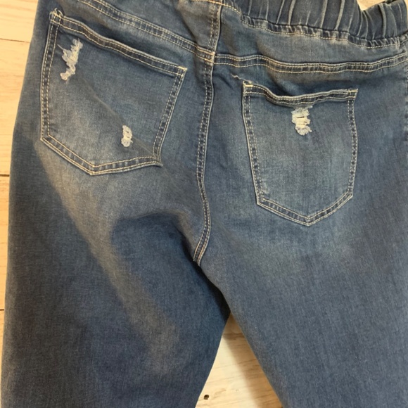 YMI jeans - Picture 3 of 4